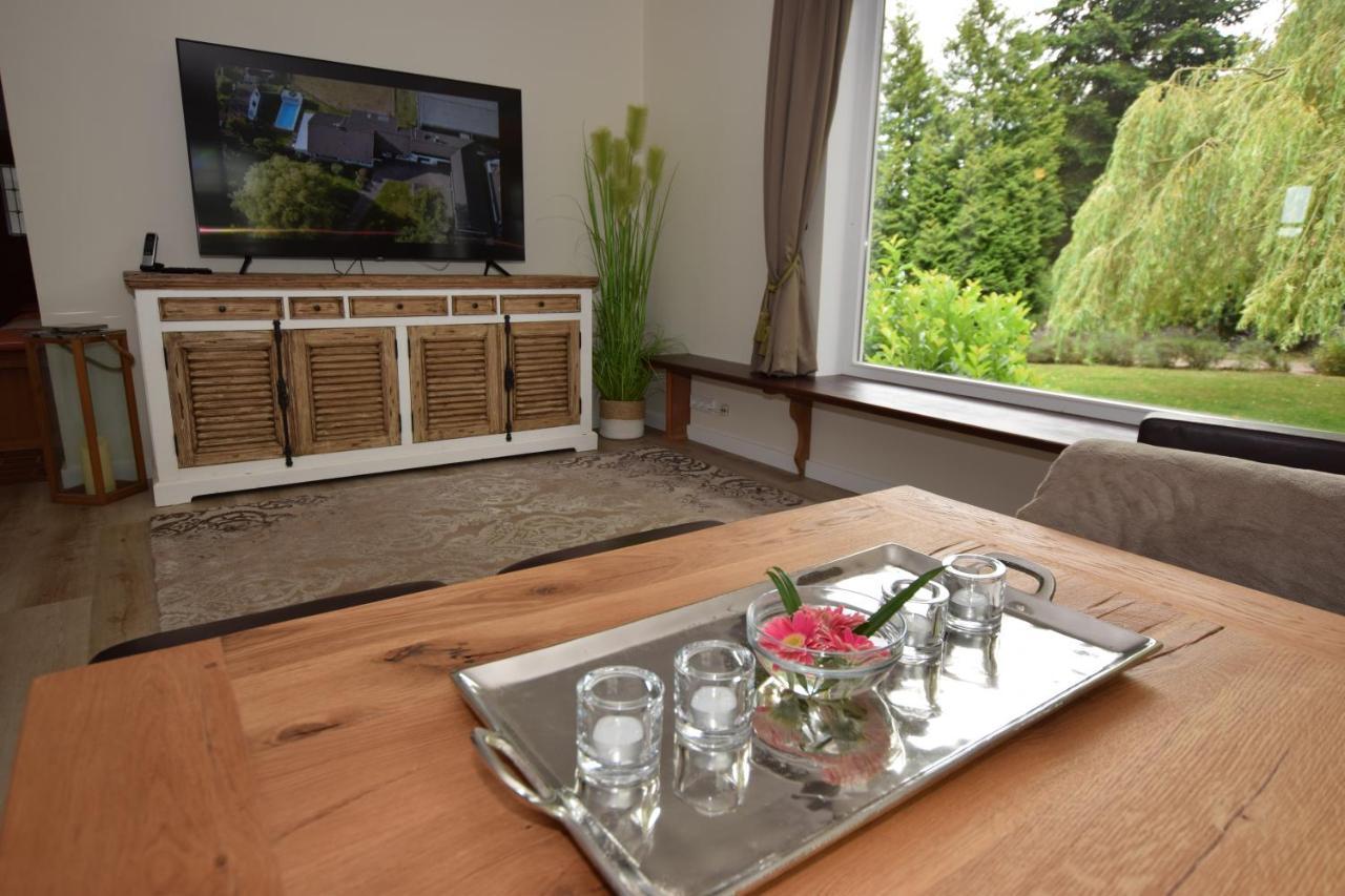 Landhaus Hideaway Mit Aussenpool, Sauna Und Kamin Bosau Zewnętrze zdjęcie