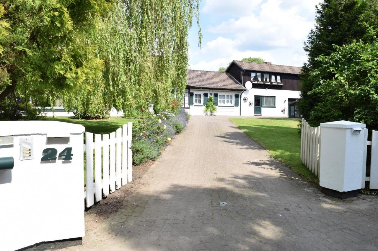 Landhaus Hideaway Mit Aussenpool, Sauna Und Kamin Bosau Zewnętrze zdjęcie